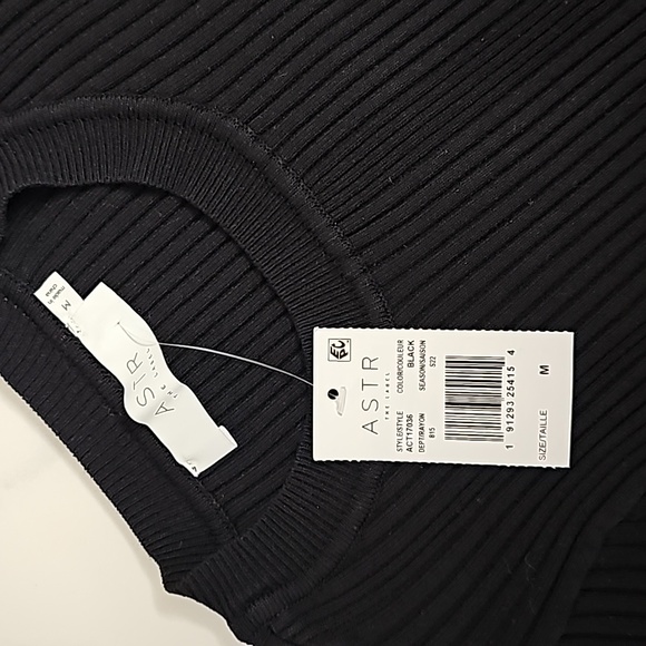 ASTR the Label Avila Lace Up back top - Picture 7 of 10